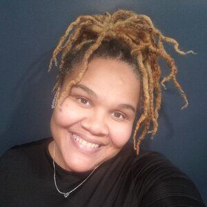 Meet your Posher, Krissy